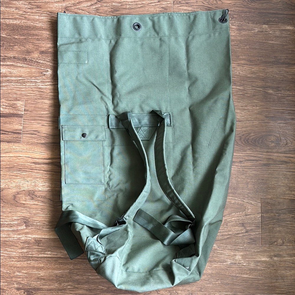 Military duffle bag/backpack